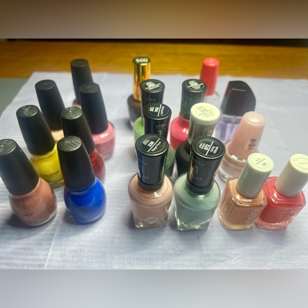 Gel Polish, Set of 19